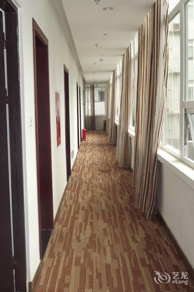 Xipuxing Pudi Hotel ภายนอก รูปภาพ